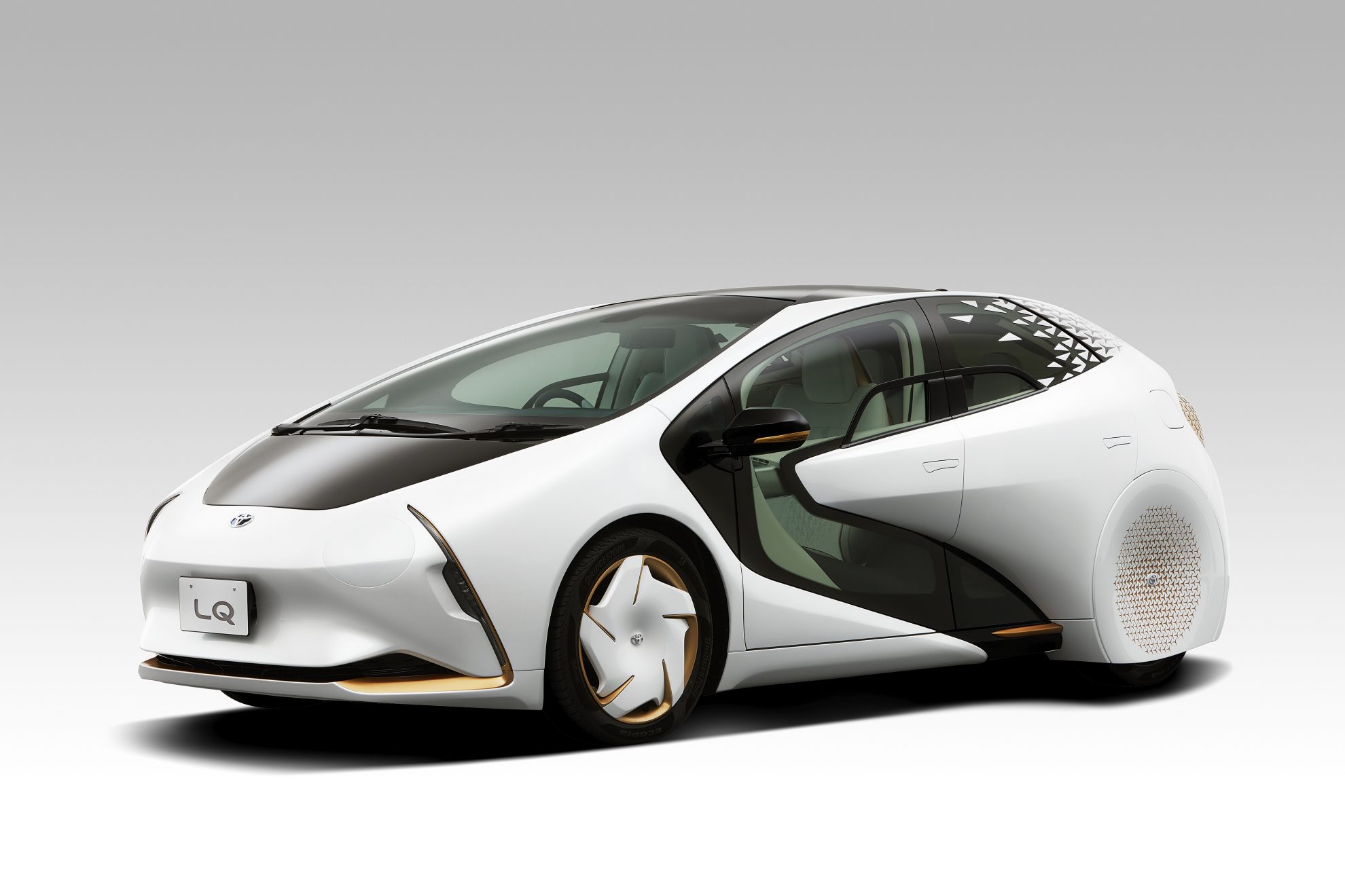 Toyota zaprezentuje koncepcyjny samochód elektryczny